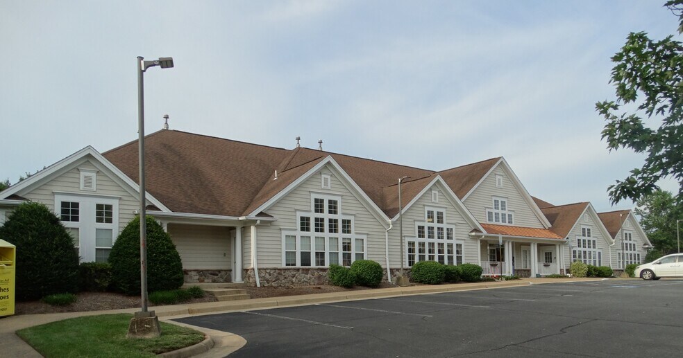 43560 Suzanne Hope Way, Ashburn, VA à vendre - Photo principale - Image 1 de 11