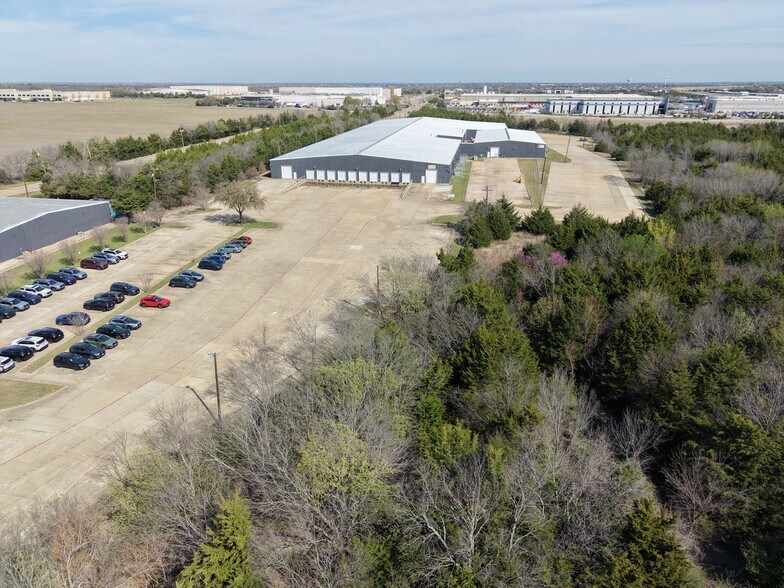 2020 Industrial Blvd, Rockwall, TX à louer - Photo du bâtiment - Image 3 de 6