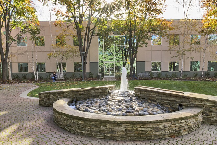 3343 Capital Center Dr, Rancho Cordova, CA à louer - Photo du bâtiment - Image 2 de 16