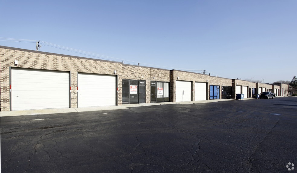 4800-4824 W 129th St, Alsip, IL for lease - Building Photo - Image 3 of 8
