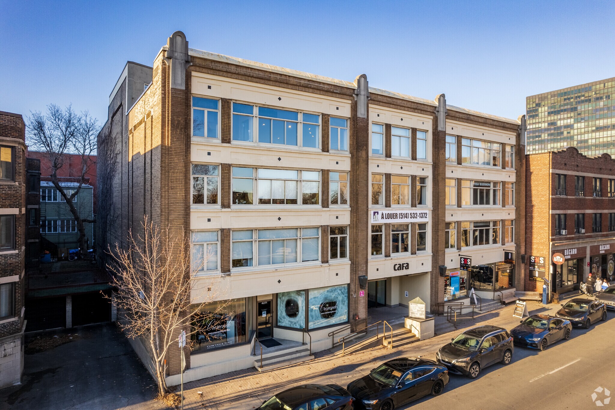 4267-4271 Rue Sainte-Catherine O, Westmount, QC for sale Primary Photo- Image 1 of 1