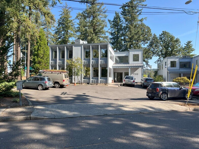 7155 SW Varns St, Portland, OR à vendre - Photo du bâtiment - Image 2 de 9