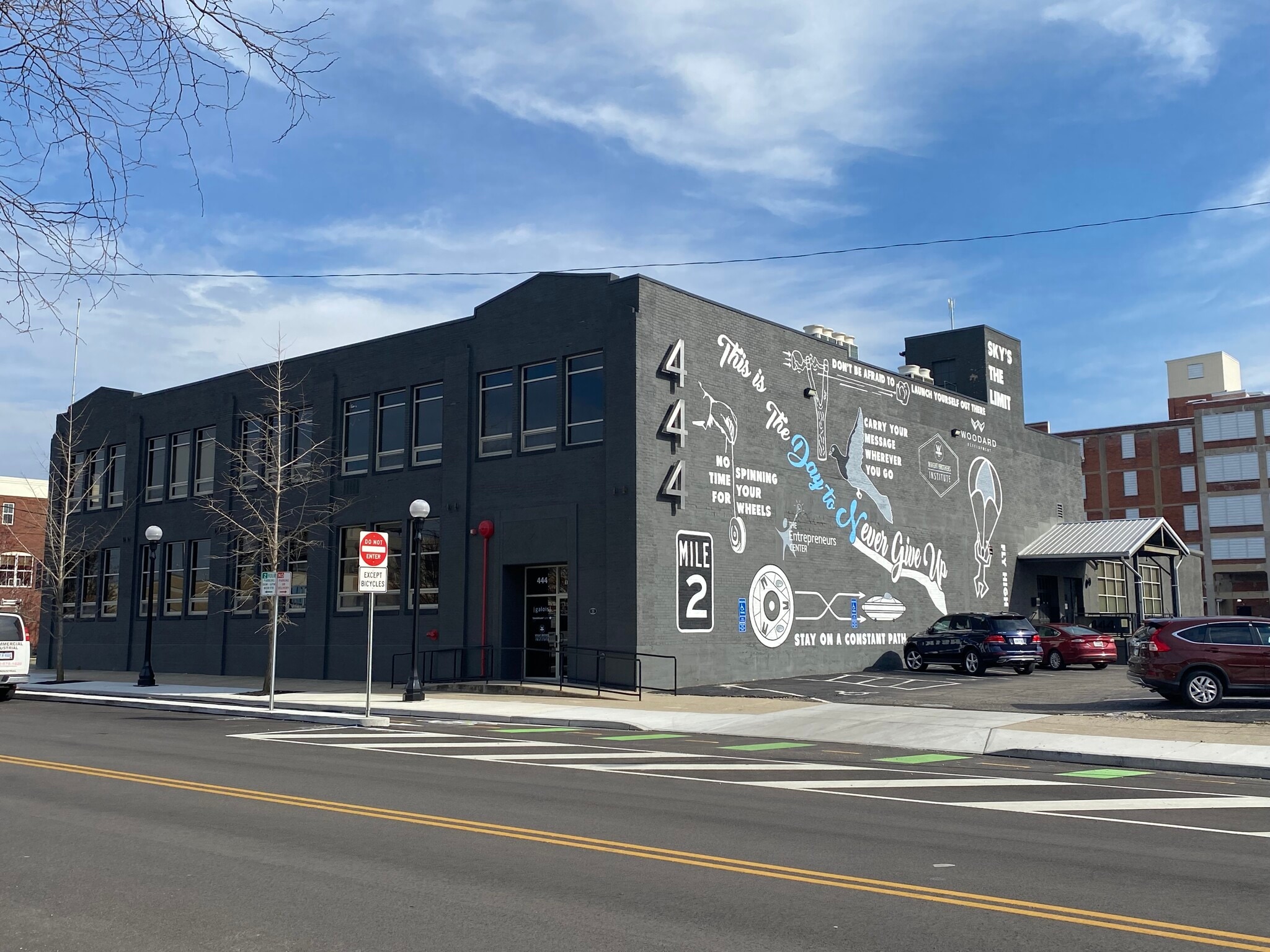 444 E Second St, Dayton, OH for lease Interior Photo- Image 1 of 21