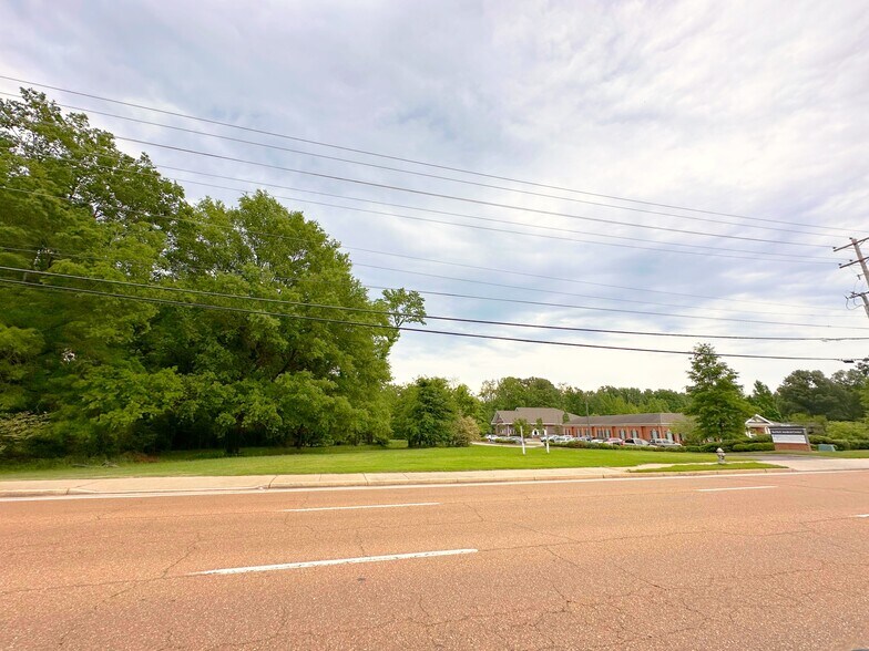 3345 N Germantown Rd, Bartlett, TN for sale - Building Photo - Image 1 of 7