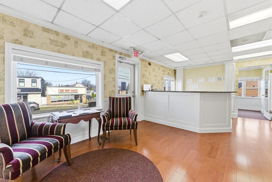 1307 Stuyvesant Ave, Union Township, NJ à vendre - Photo du bâtiment - Image 3 de 29