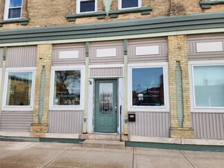 More details for 215 E Main St, Waupun, WI - Retail for Lease