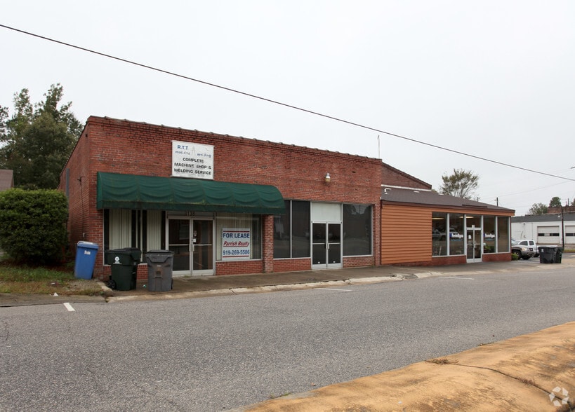 126-138 E Vance St, Zebulon, NC for lease - Building Photo - Image 2 of 2