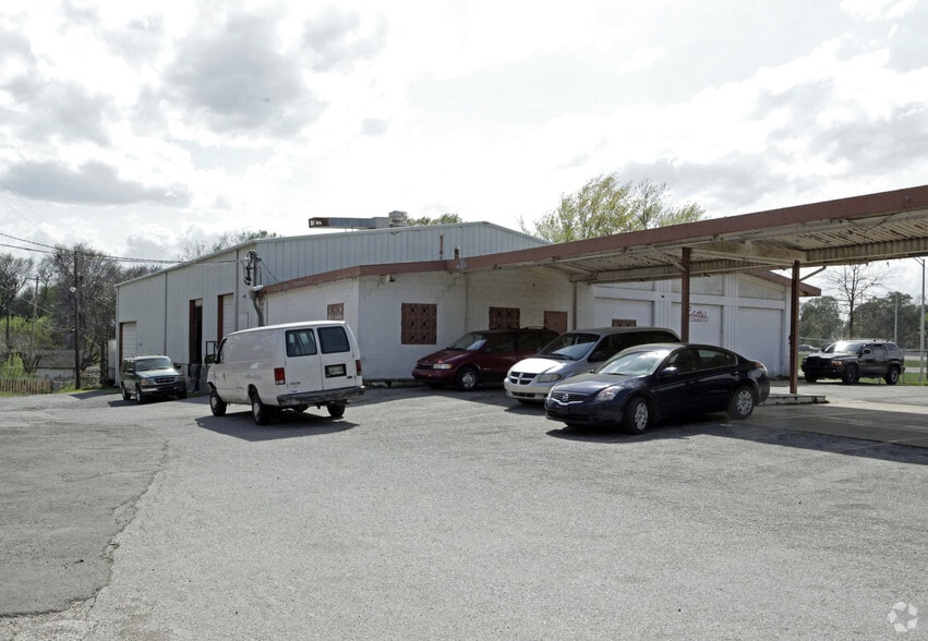 1055 S Parkway E, Memphis, TN for sale - Building Photo - Image 2 of 2