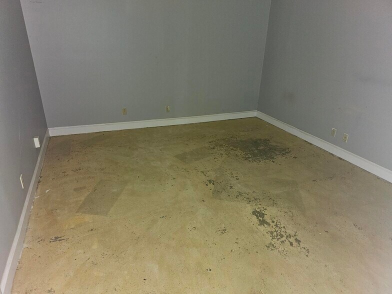 117 Nowlin Ln, Chattanooga, TN à louer - Photo intérieure - Image 3 de 18