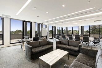 5 Burwood Rd, Hawthorn East for lease Interior Photo- Image 2 of 4