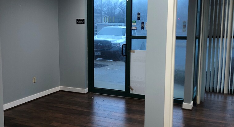 1807 Huguenot Rd, Midlothian, VA for lease - Interior Photo - Image 1 of 48