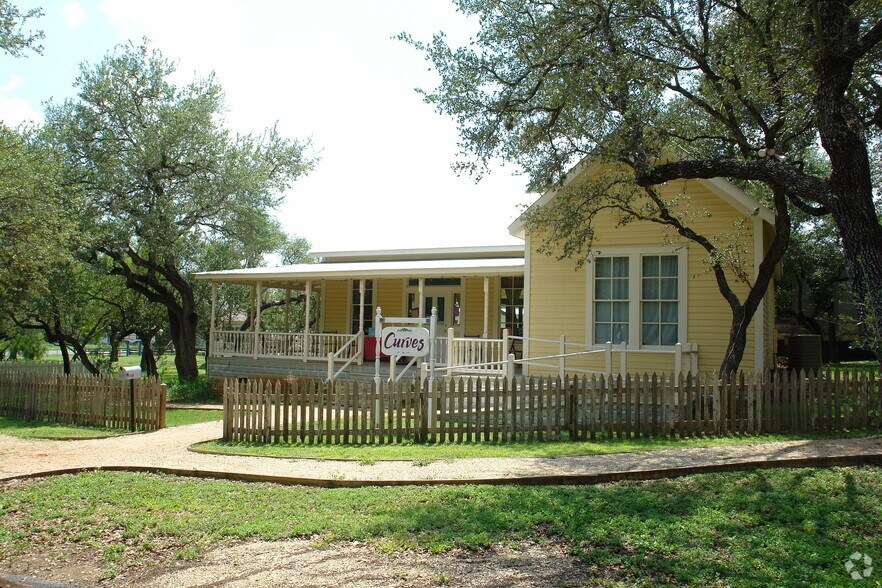 18771 FM 2252, San Antonio, TX à vendre - Photo du bâtiment - Image 3 de 11