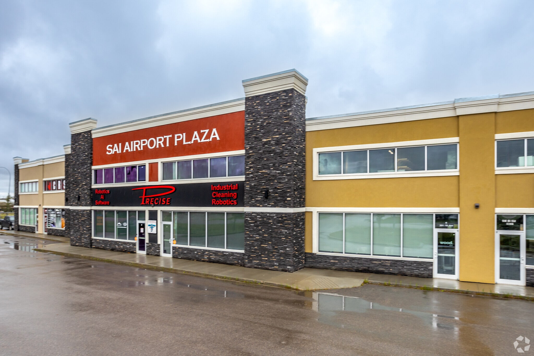 201 19th Ave, Leduc, AB for lease Primary Photo- Image 1 of 4