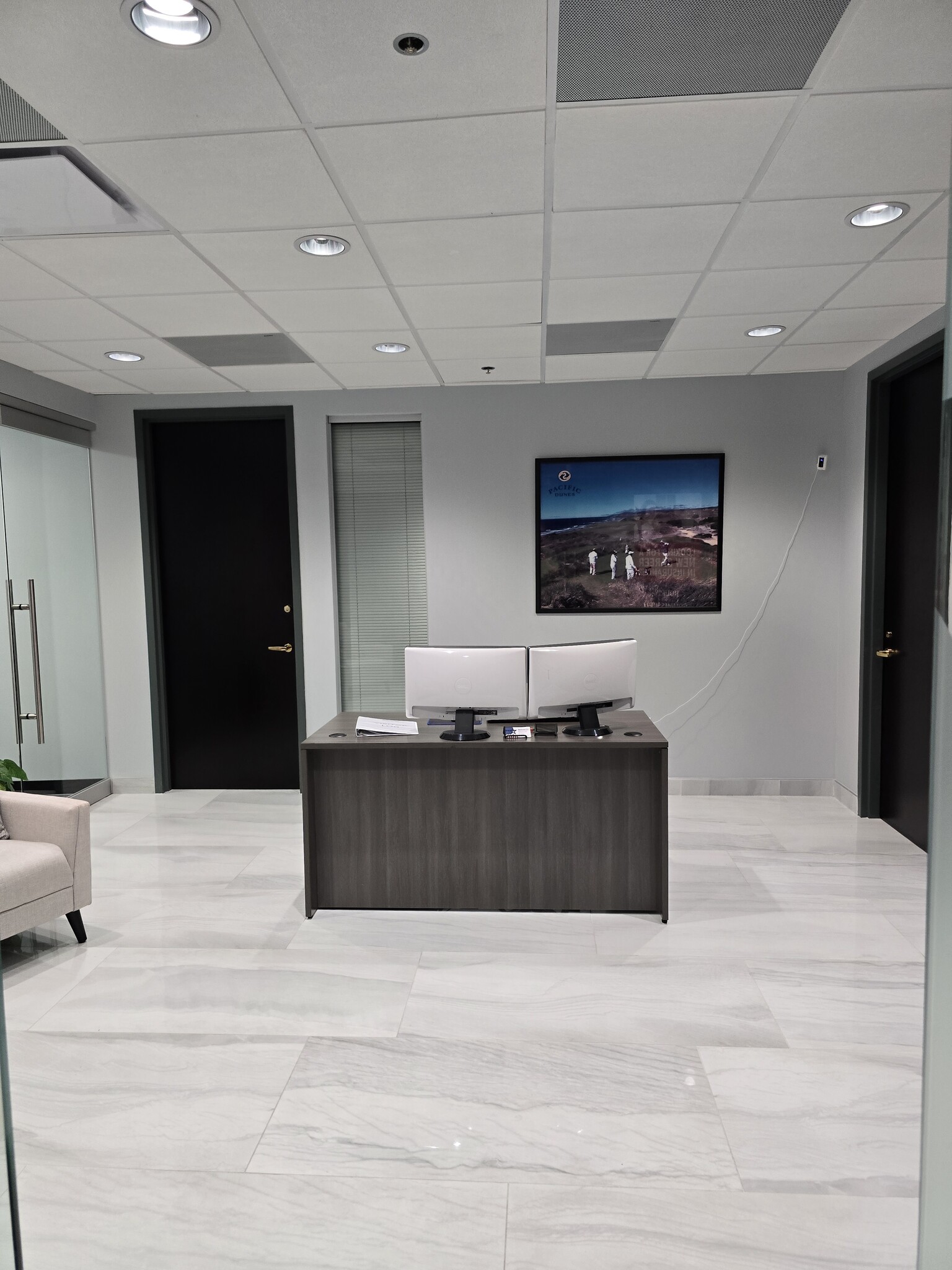 18167 US Highway 19 N, Clearwater, FL à louer Photo intérieure- Image 1 de 12