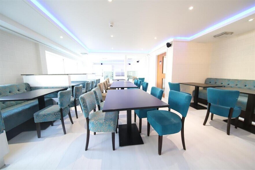 673 Lordship Ln, Londres à louer - Photo du bâtiment - Image 3 de 19