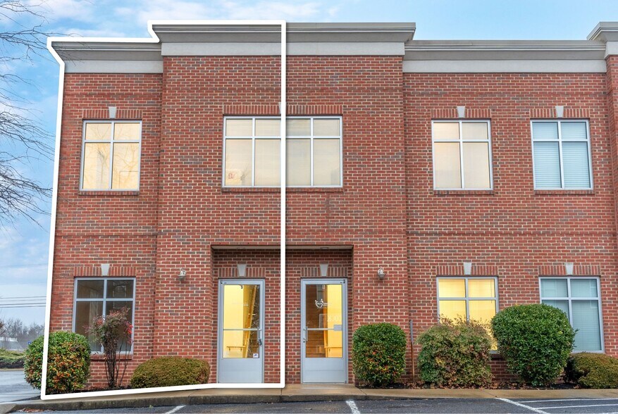 180 N Belvedere Dr, Gallatin, TN à louer - Photo du bâtiment - Image 1 de 30