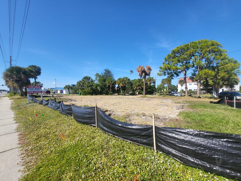 Vacant Land - 2 Commercial Parcels portefeuille de 2 propriétés à vendre sur LoopNet.ca - Autre - Image 3 de 16