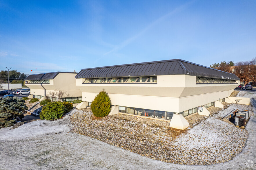 1275 S Cedar Crest Blvd, Allentown, PA for lease - Building Photo - Image 2 of 5