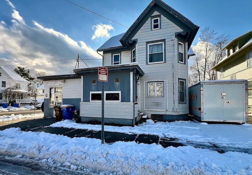 185 Smith Ave, Kingston, NY for sale - Building Photo - Image 2 of 18