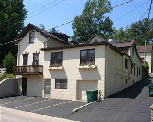 1219 S Main St, Saint Charles, MO for sale Primary Photo- Image 1 of 34