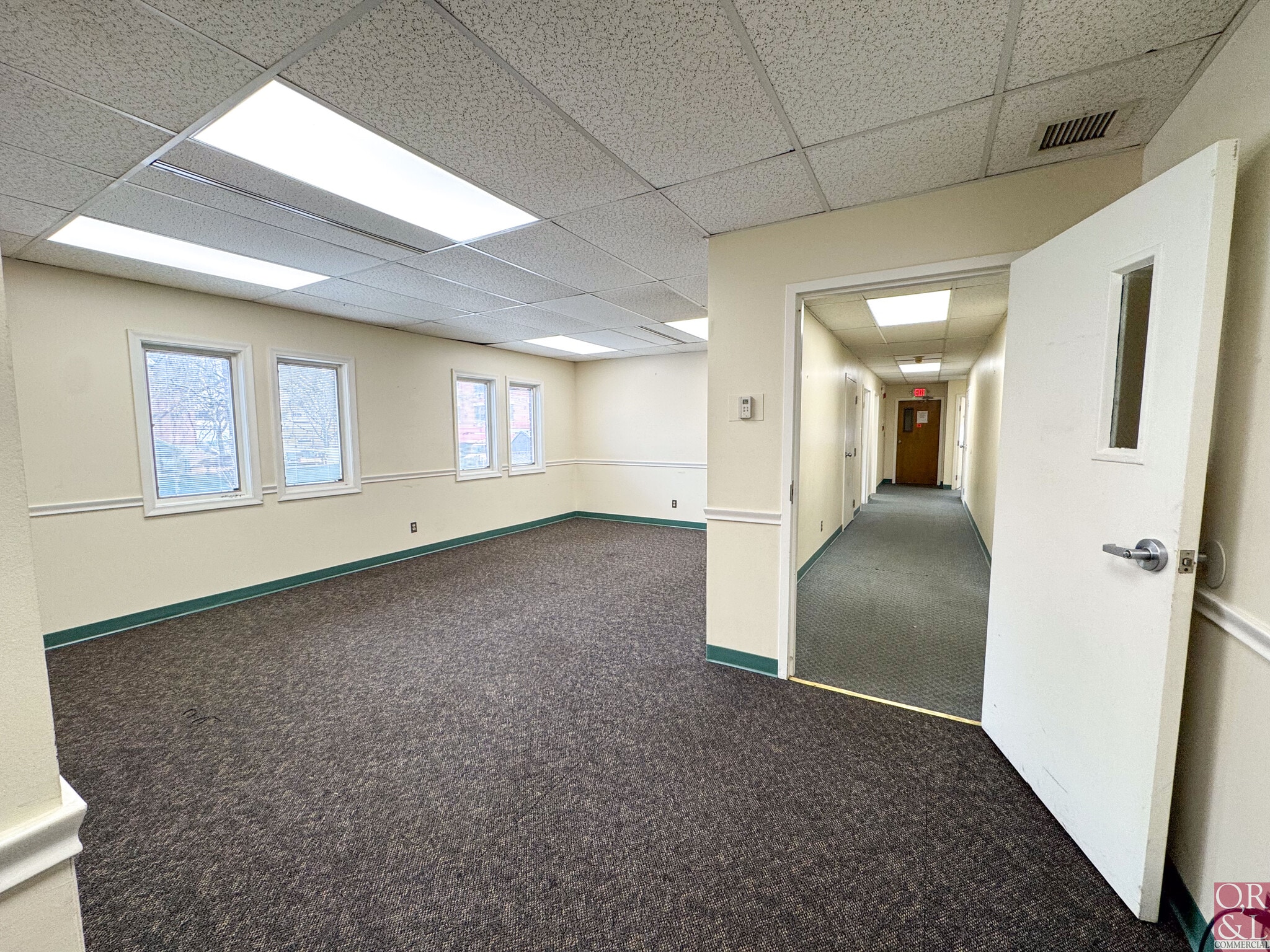 290-294 Collins St, Hartford, CT for lease Building Photo- Image 1 of 22