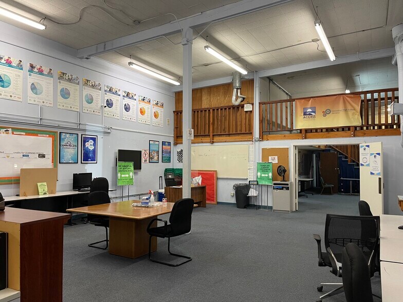 2610 Daniel Ave, San Diego, CA à vendre - Photo du bâtiment - Image 3 de 14