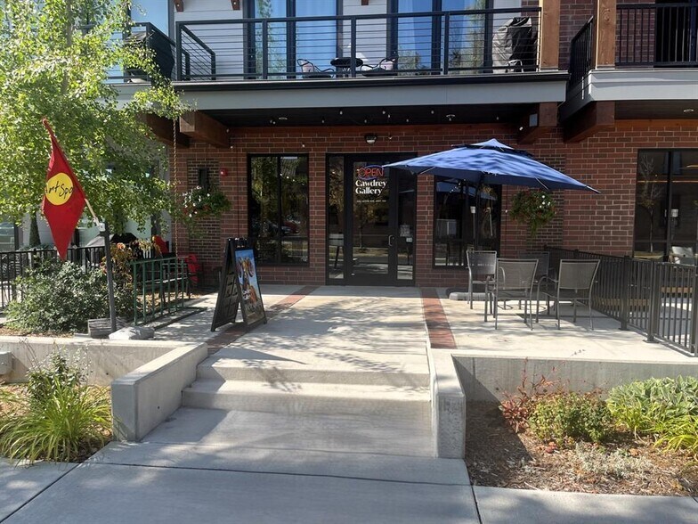 206 Lupfer Ave, Whitefish, MT à vendre - Photo du bâtiment - Image 3 de 16