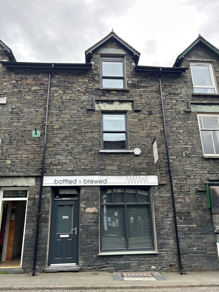 8 Yewdale Road, Coniston à louer - Photo du bâtiment - Image 2 de 11