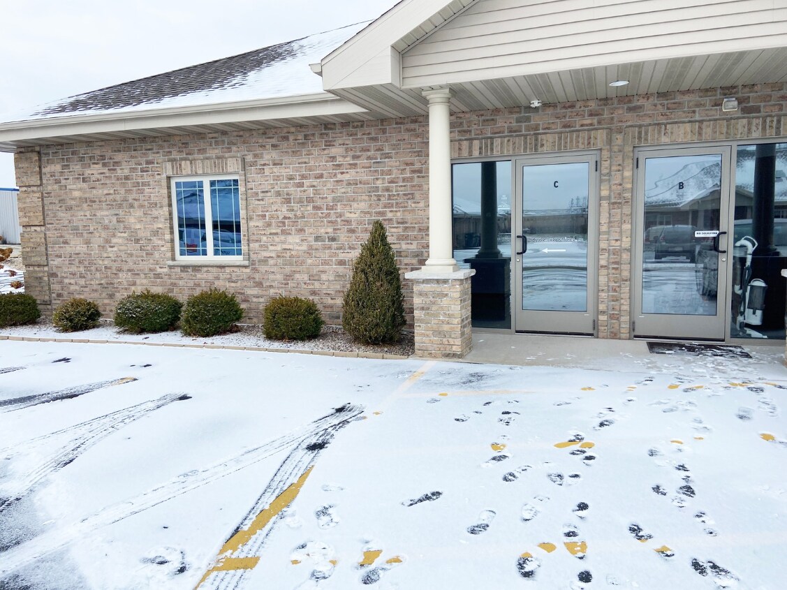 1255 Scheuring Rd, De Pere, WI for sale Building Photo- Image 1 of 1