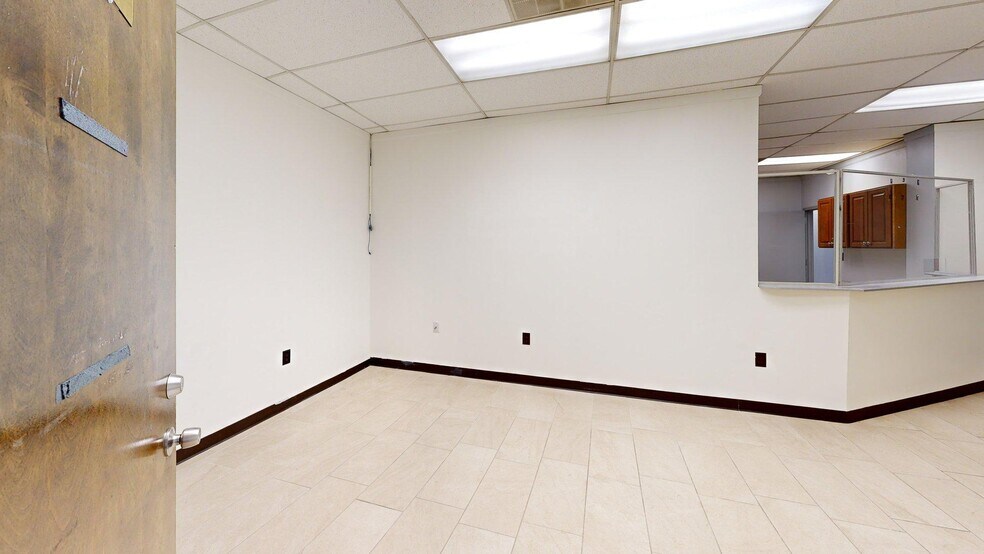 255 Route 3, Secaucus, NJ à vendre - Photo du bâtiment - Image 3 de 21