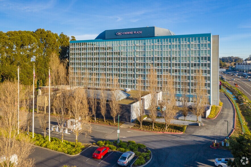 1177 Airport Blvd, Burlingame, CA à vendre - Photo principale - Image 1 de 4