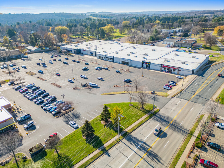 1501-1567 Broadway St N, Menomonie, WI for sale - Building Photo - Image 3 of 12