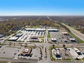 501 NW Barry Rd, Kansas City, MO - Aerial  map view