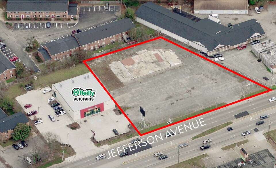 10764 Jefferson Ave, Newport News, VA à vendre - Photo du bâtiment - Image 2 de 4