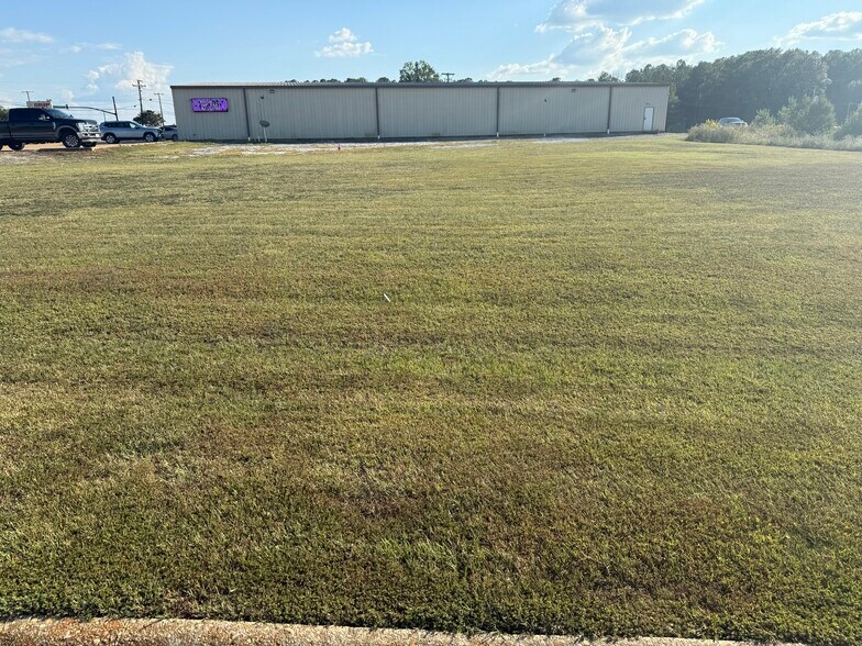 549 Coley rd, Tupelo, MS à vendre - Photo du bâtiment - Image 3 de 4