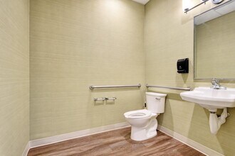 12200 W Colonial Dr, Winter Garden, FL for lease Interior Photo- Image 2 of 8