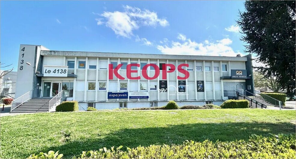 Office in Labège for lease - Building Photo - Image 1 of 8