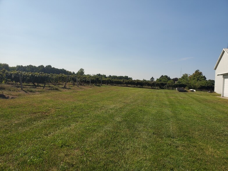 38738 County Road 374, Paw Paw, MI for sale - Building Photo - Image 2 of 9