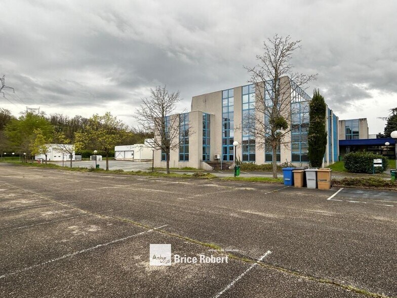 13 Chemin Des Près Secs, Civrieux-d'Azergues for sale - Building Photo - Image 1 of 10