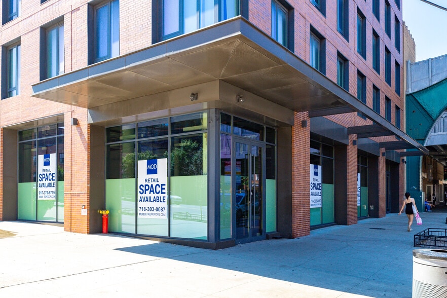 441 4th Ave, Brooklyn, NY for lease - Building Photo - Image 1 of 10