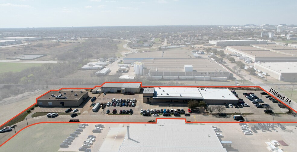 2425 Dillard St, Grand Prairie, TX à vendre - Photo du bâtiment - Image 3 de 22