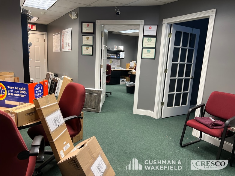 33420-33442 Liberty Pky, North Ridgeville, OH à vendre - Photo intérieure - Image 3 de 11