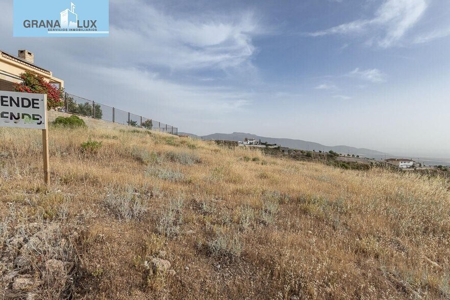 Calle Pinos Puente, 20, La Zubia, Granada for sale - Building Photo - Image 2 of 14