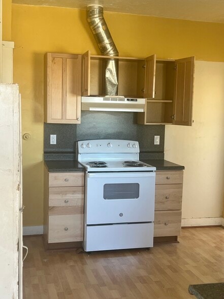 2809 Q St, North Highlands, CA à vendre - Photo intérieure - Image 2 de 8