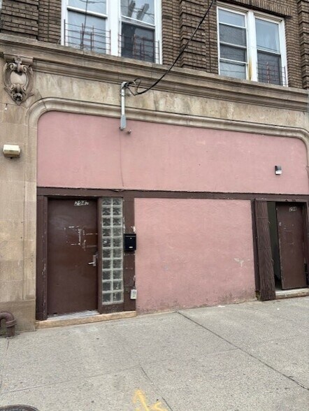 2942 Richmond Ter, Staten Island, NY for lease - Building Photo - Image 2 of 7