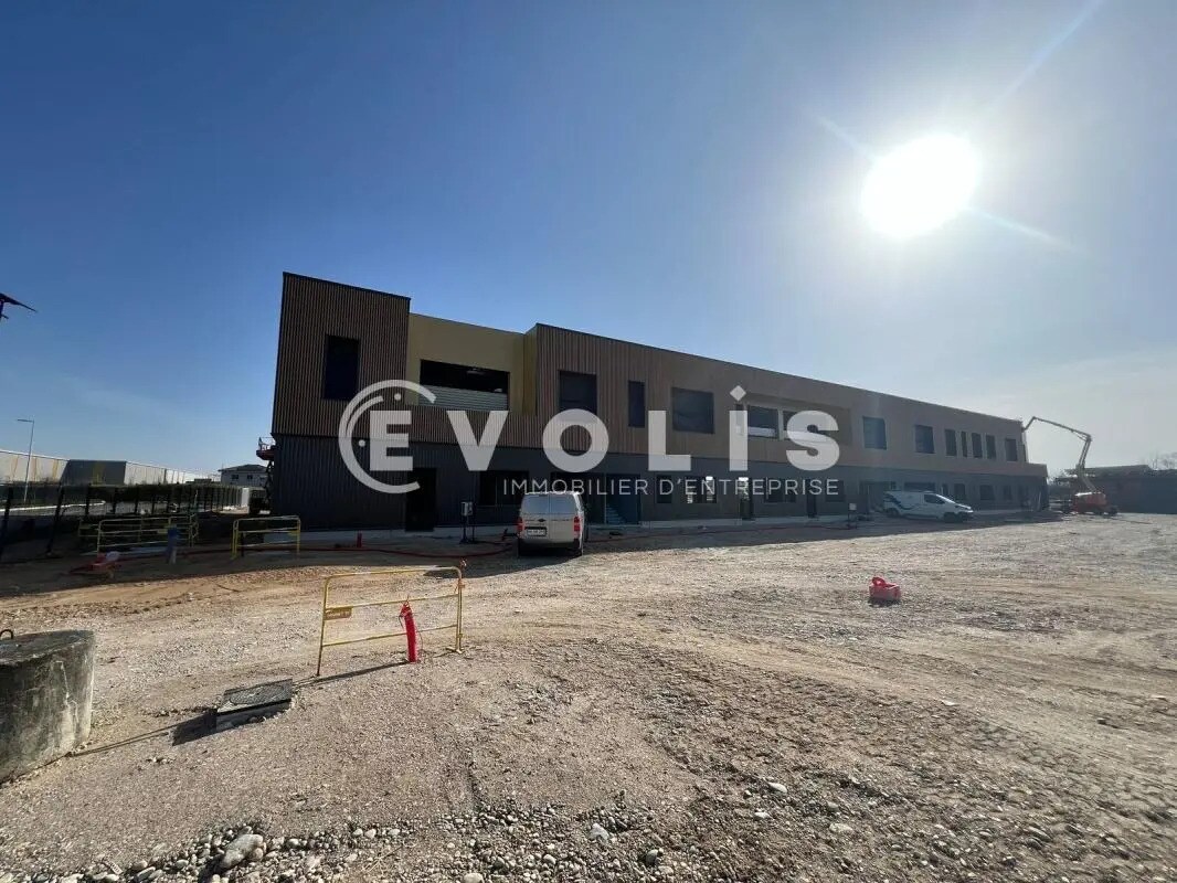 Office in La Boisse for lease Building Photo- Image 1 of 32