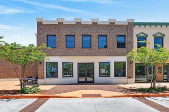 101-203 N OWA Blvd, Foley, AL for lease Building Photo- Image 1 of 8