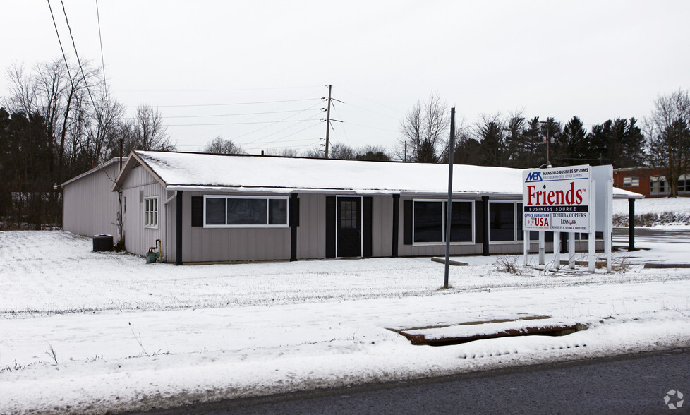 165 N Trimble Rd, Mansfield, OH à vendre - Photo principale - Image 1 de 1