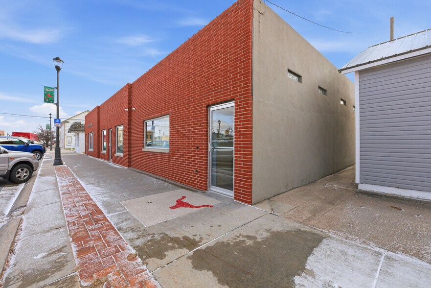 116 E 2nd St, Kimball, NE à vendre - Photo du bâtiment - Image 3 de 21