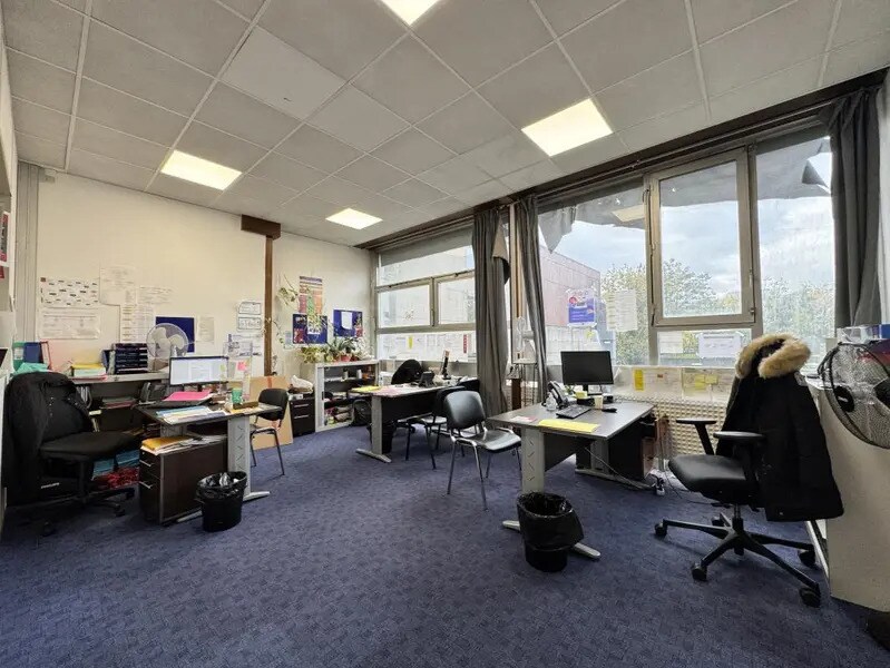 Bureau dans Montreuil à louer Photo intérieure- Image 1 de 12